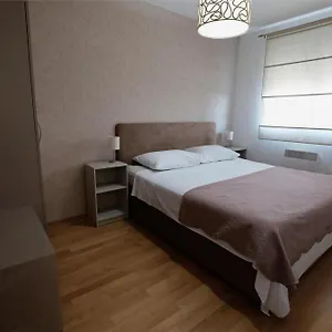 Vista Apartment